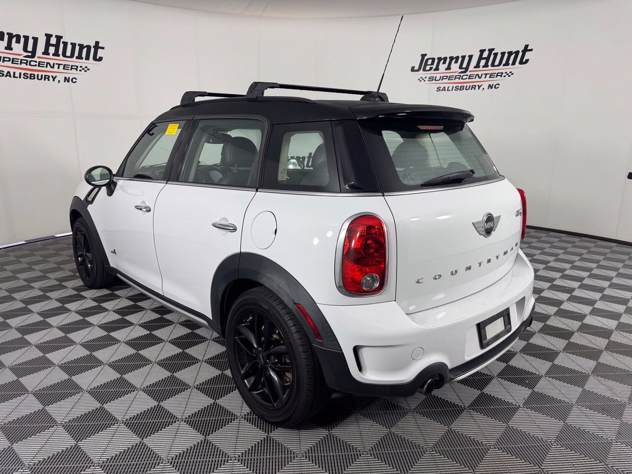 Used 2016 MINI Cooper Countryman S AWD/4WD image 9