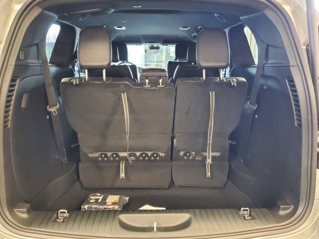 Used 2026 Chrysler Voyager LX FWD image 23