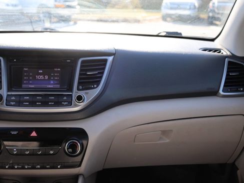 Used 2017 Hyundai Tucson Sport w/ Cargo Package image 24