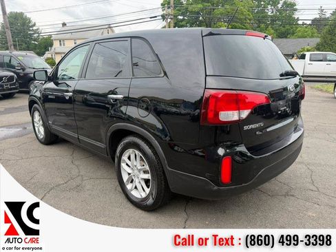 Used 2014 Kia Sorento LX AWD/4WD image 5