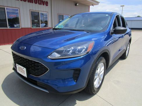 Used 2022 Ford Escape SE w/ Convenience Package AWD/4WD image 3