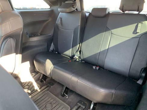 Used 2024 Toyota Sienna XSE image 18