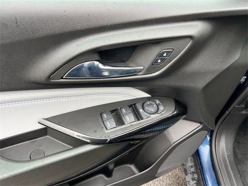 Used 2024 Chevrolet Trax LT w/ Driver Confidence Package image 22