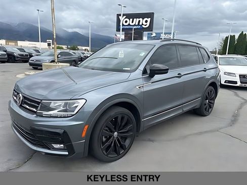 Used 2021 Volkswagen Tiguan SE R-Line w/ 3rd Row Seat Package AWD/4WD image 7