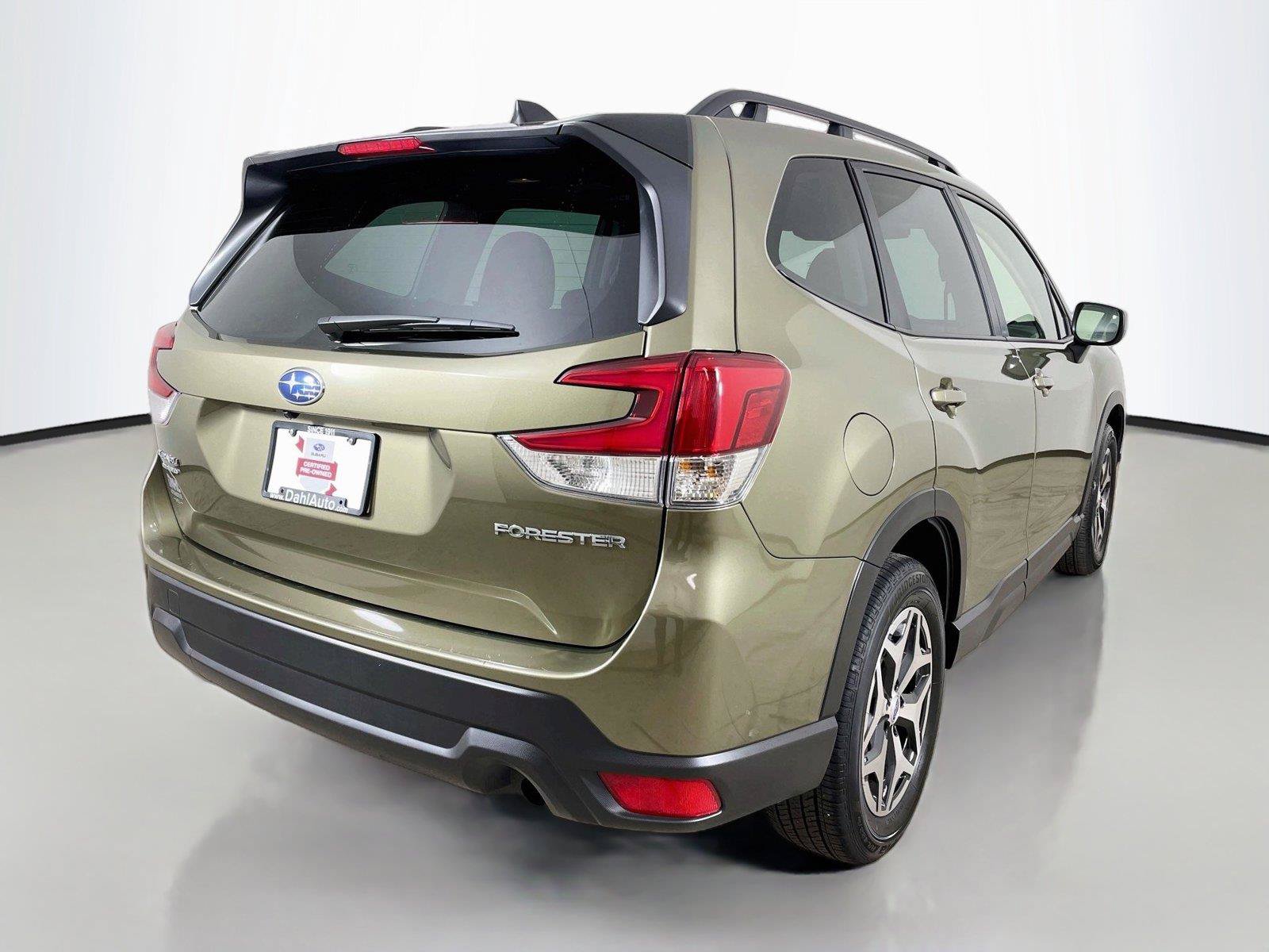 Used 2024 Subaru Forester Premium AWD/4WD image 13