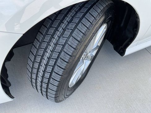 Used 2025 Toyota Camry LE FWD image 47
