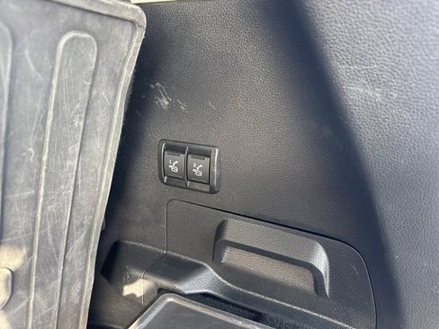 Used 2024 Toyota Sequoia SR5 image 20