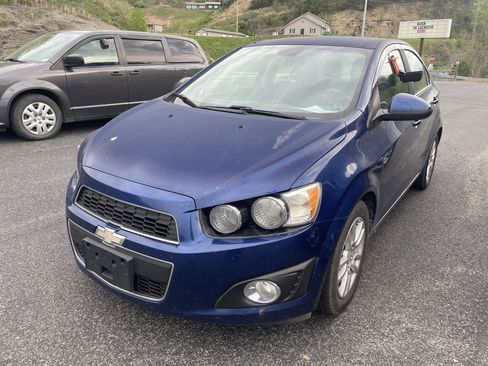 Used 2013 Chevrolet Sonic LT w/ Wheels and Fog Lamp Package image 5