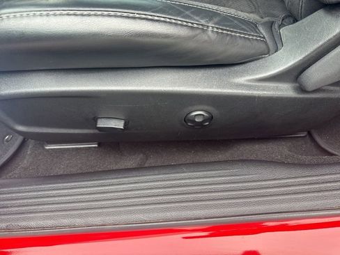 Used 2019 Dodge Challenger R/T w/ Plus Package image 19