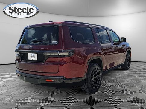 New 2026 Jeep Grand Wagoneer Limited AWD/4WD image 5