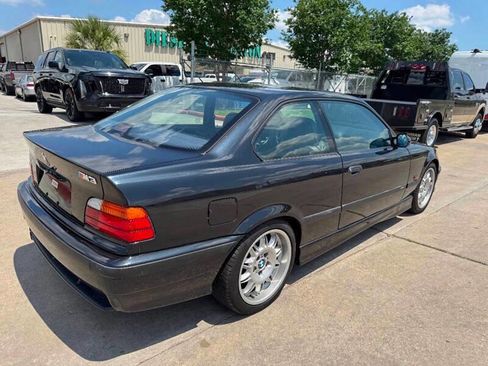 Used 1996 BMW M3 Coupe RWD image 2