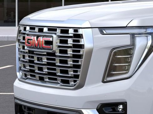New 2026 GMC Yukon XL Denali w/ Denali Reserve Package AWD/4WD image 13