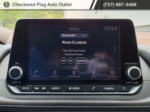 Used 2023 Nissan Rogue S FWD image 30