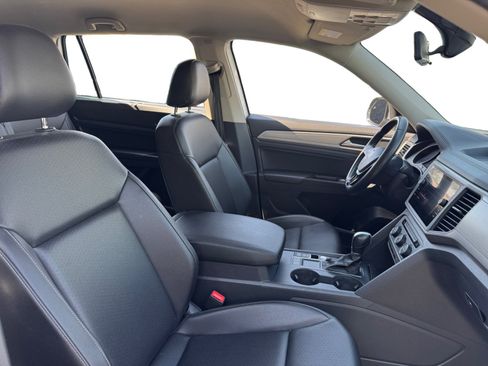 Used 2019 Volkswagen Atlas SE w/ Towing Package FWD image 15