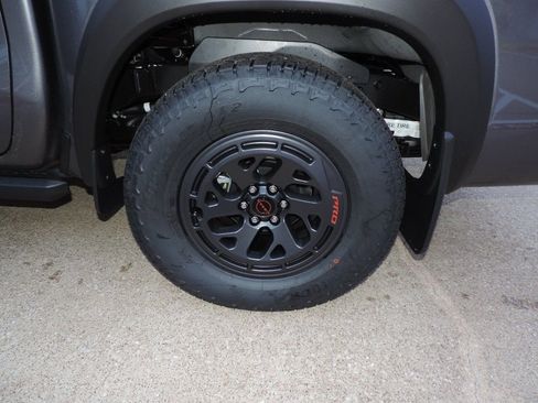 New 2026 Nissan Frontier Pro-X image 14