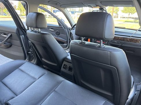 Used 2011 BMW 328i Sedan RWD image 31