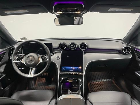 Used 2025 Mercedes-Benz C 300 4MATIC Sedan image 30