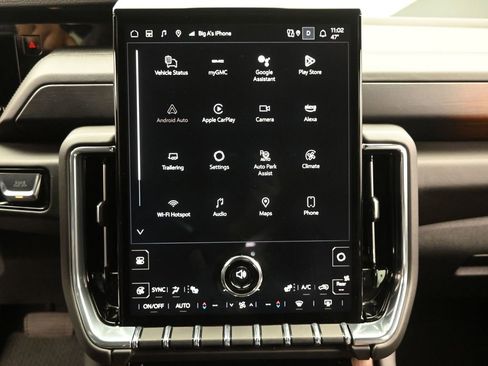 Certified 2025 GMC Yukon XL Denali image 19