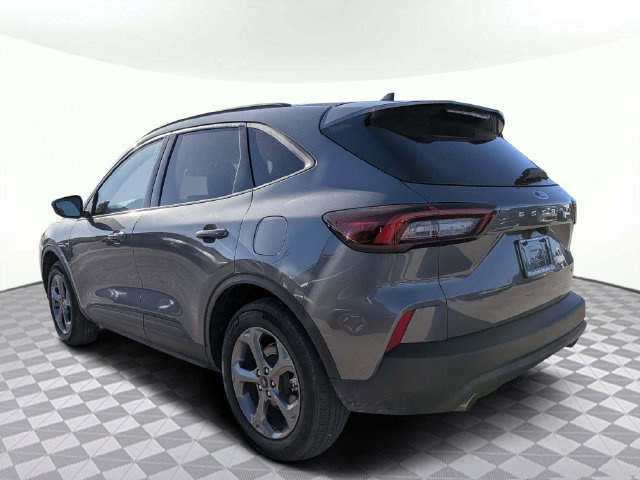 Used 2025 Ford Escape ST-Line Select AWD/4WD image 5