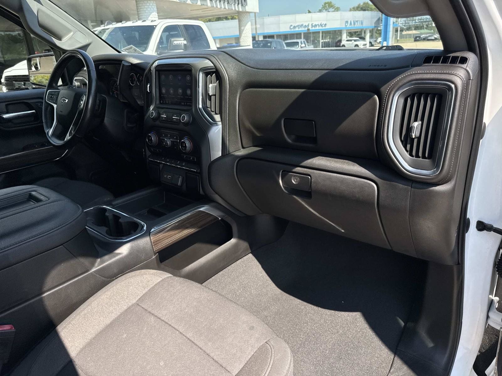 Used 2021 Chevrolet Silverado 1500 RST w/ Z71 Off-Road Package AWD/4WD image 13