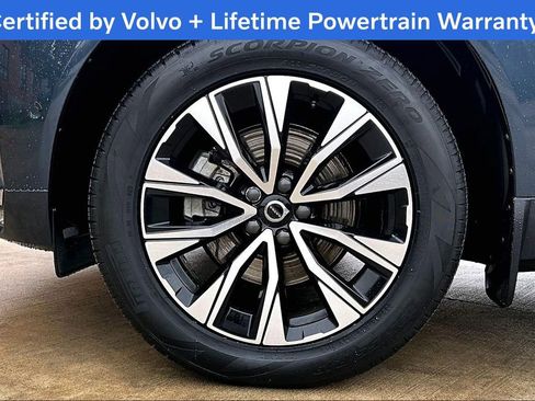 Used 2023 Volvo XC60 B5 Plus w/ Protection Package Premier image 12
