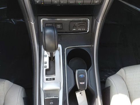 Used 2019 Subaru Ascent Premium AWD/4WD image 32