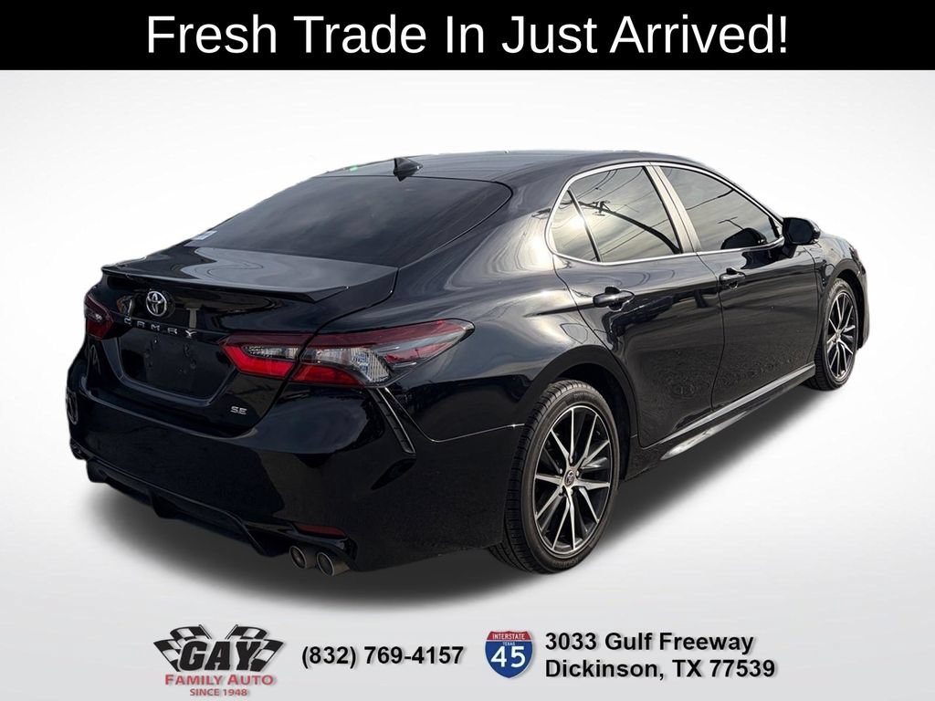 Used 2026 Toyota Camry XLE FWD image 9