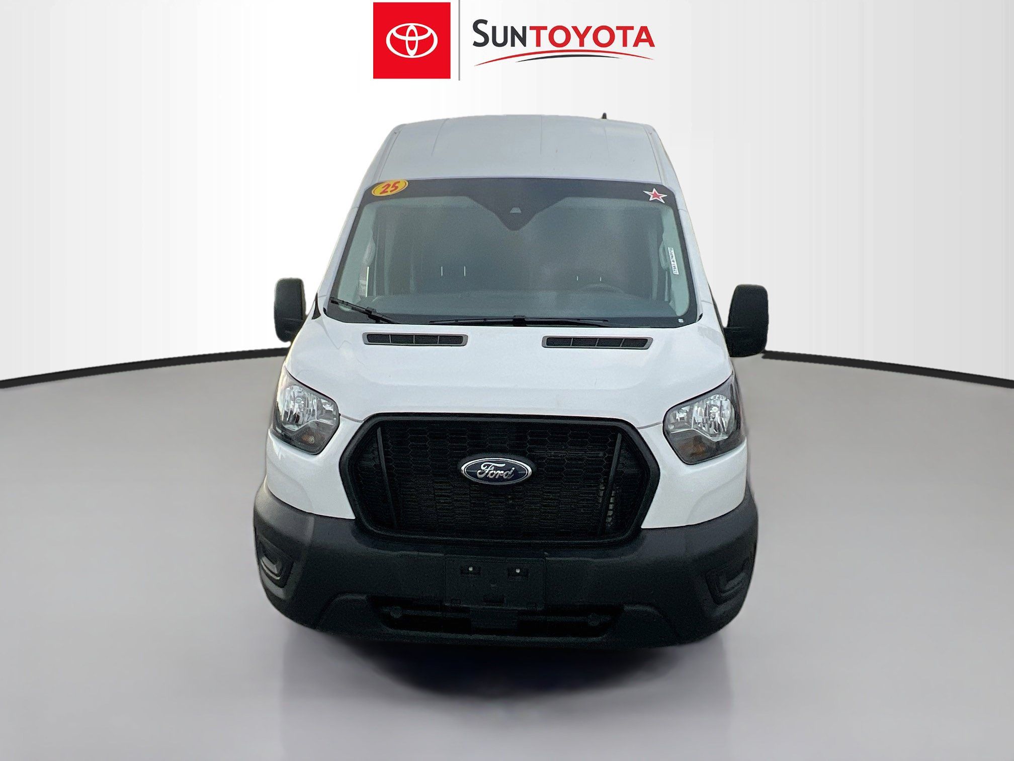 Used 2025 Ford Transit 250 148 High Roof Extended w/ Load Area Protection Package RWD image 10