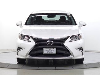 Used 2017 Lexus ES 350 w/ Luxury Package FWD video 2