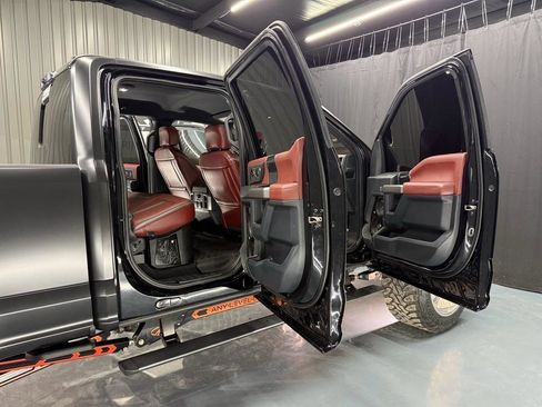 Used 2022 Ford F250 Platinum AWD/4WD image 31