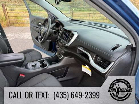 Used 2024 GMC Terrain SLE w/ Driver Convenience Package AWD/4WD image 39