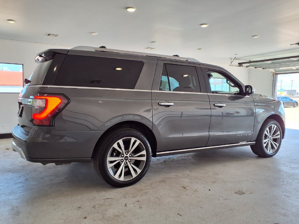 Used 2021 Ford Expedition Max Platinum AWD/4WD image 3