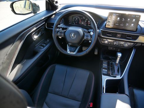 Certified 2025 Acura ADX A-Spec image 9