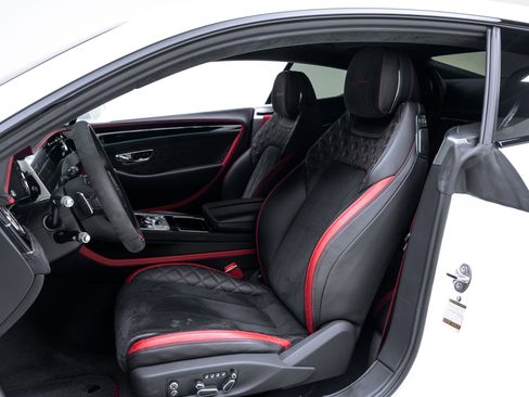 Used 2022 Bentley Continental GT Speed image 15