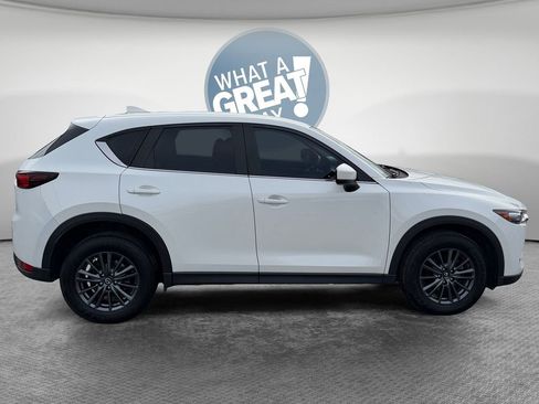 Used 2020 MAZDA CX-5 Sport image 2