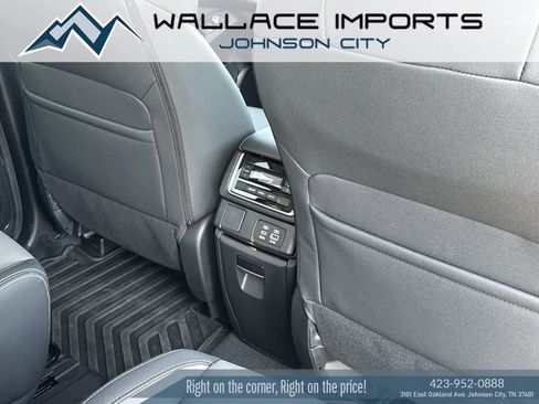 Certified 2025 Subaru Ascent Onyx Edition w/ Onyx Package image 32