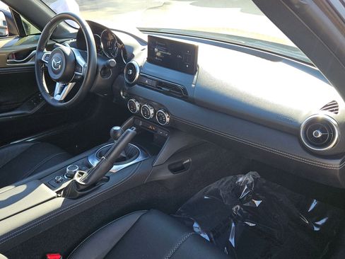 Used 2024 MAZDA MX-5 Miata Grand Touring image 25