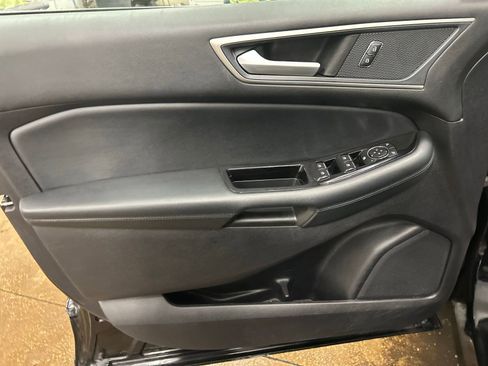 Used 2019 Ford Edge SEL w/ Equipment Group 201A image 10