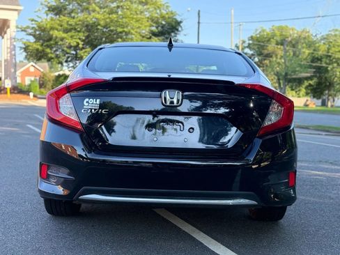 Used 2019 Honda Civic EX-L image 5