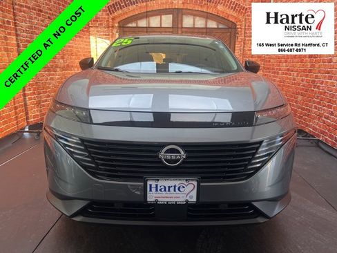 Used 2025 Nissan Murano SV image 2