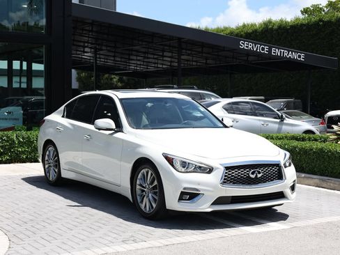 Certified 2023 INFINITI Q50 Luxe w/ Cargo Package RWD image 2
