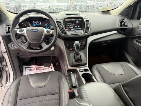 Used 2015 Ford Escape SE w/ SE Chrome Package FWD image 8
