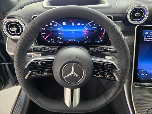 New 2026 Mercedes-Benz GLC 300 4MATIC image 13