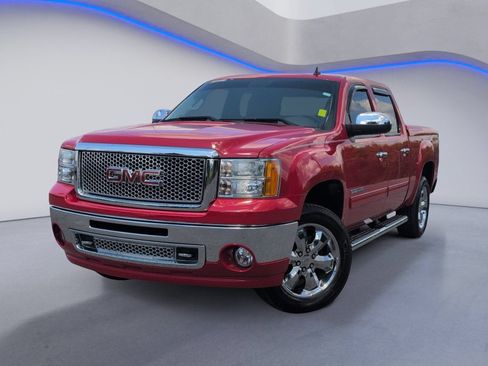 Used 2010 GMC Sierra 1500 SLT w/ LPO, Deluxe Chrome Package AWD/4WD image 2