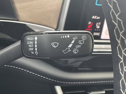 Certified 2025 Volkswagen Atlas SE w/ Panoramic Sunroof Package image 30