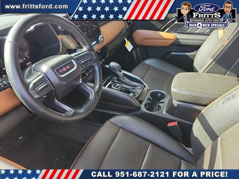 Used 2023 GMC Canyon AT4 w/ AT4 Premium Package image 4