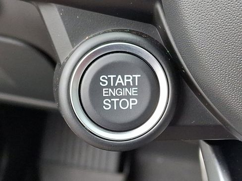 Used 2024 Alfa Romeo Giulia Ti w/ Performance Driving Package image 16