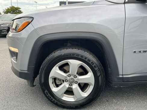 Used 2019 Jeep Compass Latitude AWD/4WD image 20