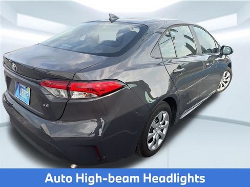Used 2025 Toyota Corolla LE w/ Convenience Package FWD image 5