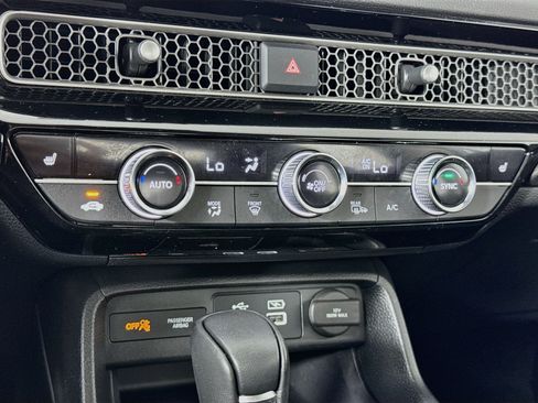 Certified 2023 Honda Civic Touring image 16